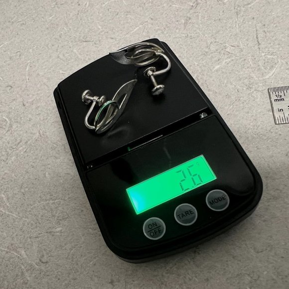 Van Dell Vintage Textured Sterling Silver Screw Back Earring EUC - Picture 6 of 12